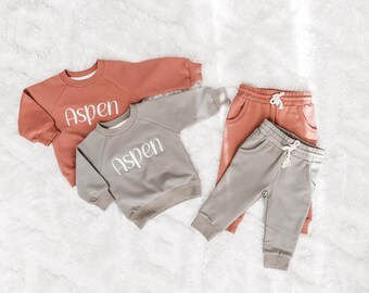 Organic Cotton Kids Jogger Set, Personalized Embroidered Name, Two-Piece Outfit for Kids, Baby Gift, Eco-Friendly Cotton Tracksuit