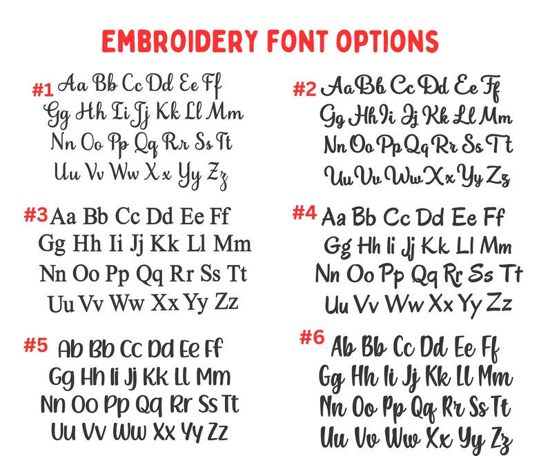 K&ouml;nnte beinhalten: Auf wei&szlig;em Hintergrund werden sechs Stickschriftarten pr&auml;sentiert, jede mit Gro&szlig;- und Kleinbuchstaben. Der Titel "EMBROIDERY FONT OPTIONS" ist rot. Jede Schriftart ist nummeriert und zeigt einen anderen Stil, von klassisch bis kursiv.