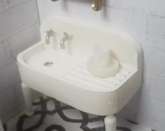 Miniature Antique Kitchen Sink (1:24 Scale)