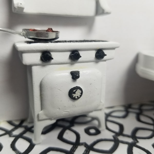 Miniature Art Deco Stove (1:24 Scale)