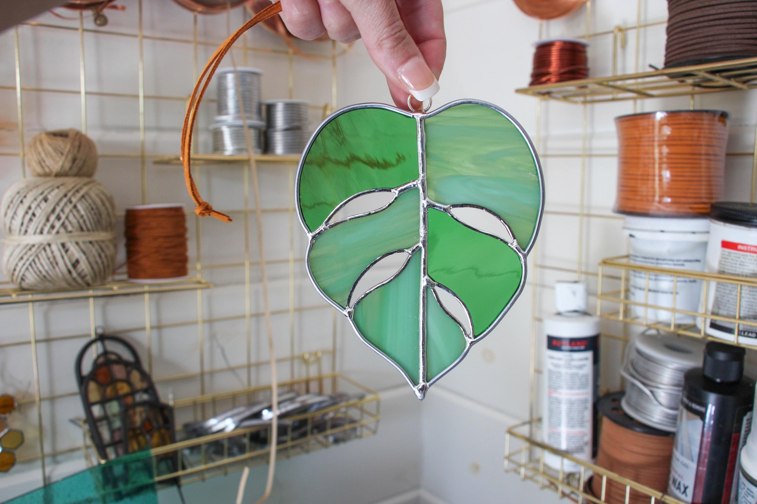 PATTERNS • Mini Monstera Deliciosa Leaf Stained Glass Patterns ...