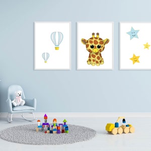 Lot de 3 affiches de ballon à air bleu, décoration de chambre de girafe pour enfants, carte de voeux de pépinière de jungle Safari, art mural étoile souriante, animal sauvage garçon