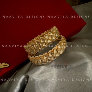 Pachi Kundan Bangles /  Kundan kada /  Gold kada / Openable Bangle / Indian wedding Jewelry/ Hand accessory / jadau kada  Sabyasachi Jewelry