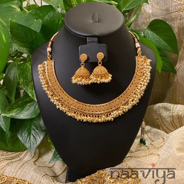 Cluster pearl necklace/ gold necklace/ pearl earrings/ jumka earrings/ temple jewelry/ South Indian Jewelry set/ Pearl Necklace