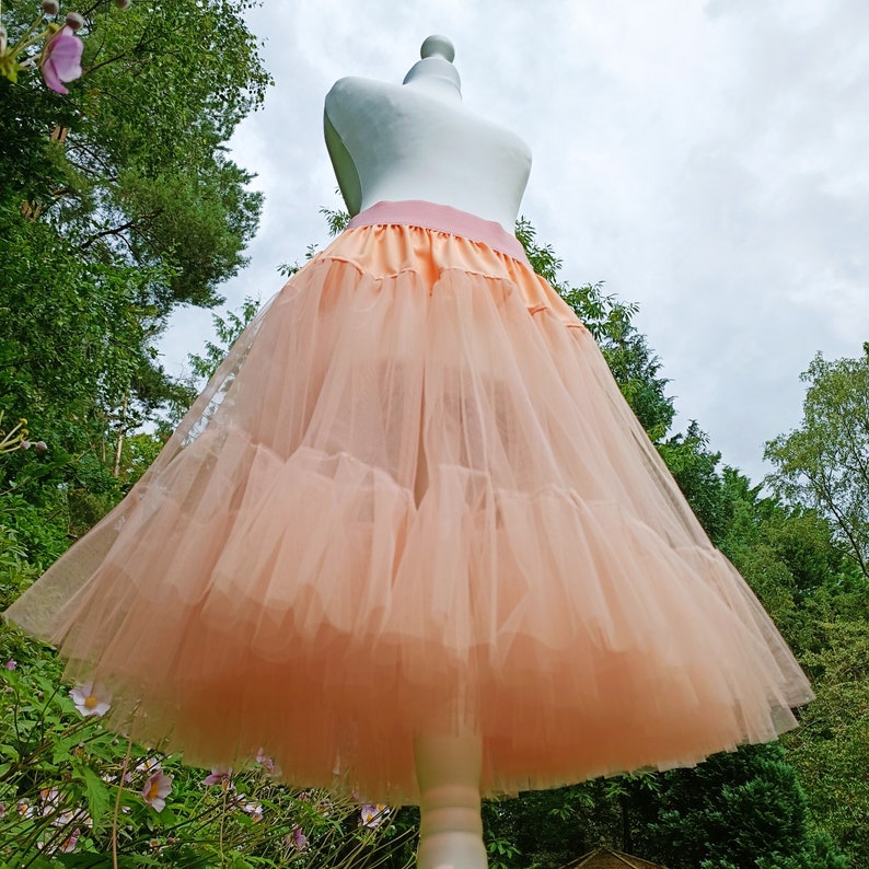 Jupon en tulle fait main, Plusieurs options de taille, Jupon en tulle, Jupon pour robe de mariée, Jupon grande taille, Jupon fait main, Sous-vêtements image 4