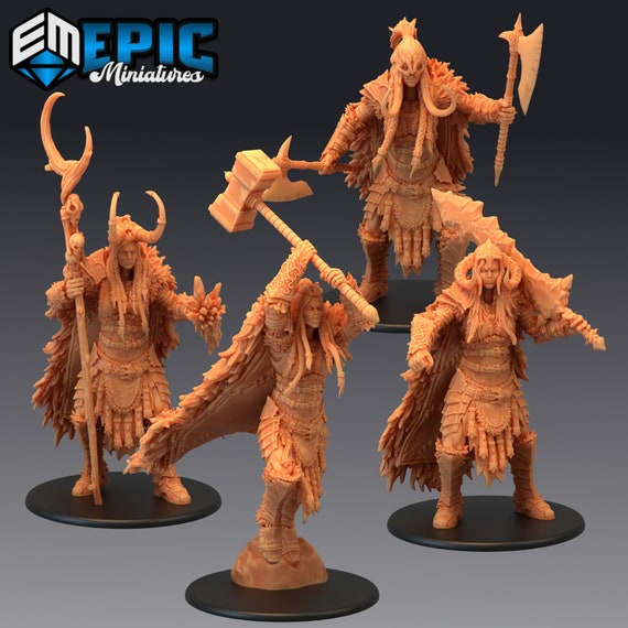 Frost Giantess - Epic Miniatures | Huge | Giant, Feminine, Axe