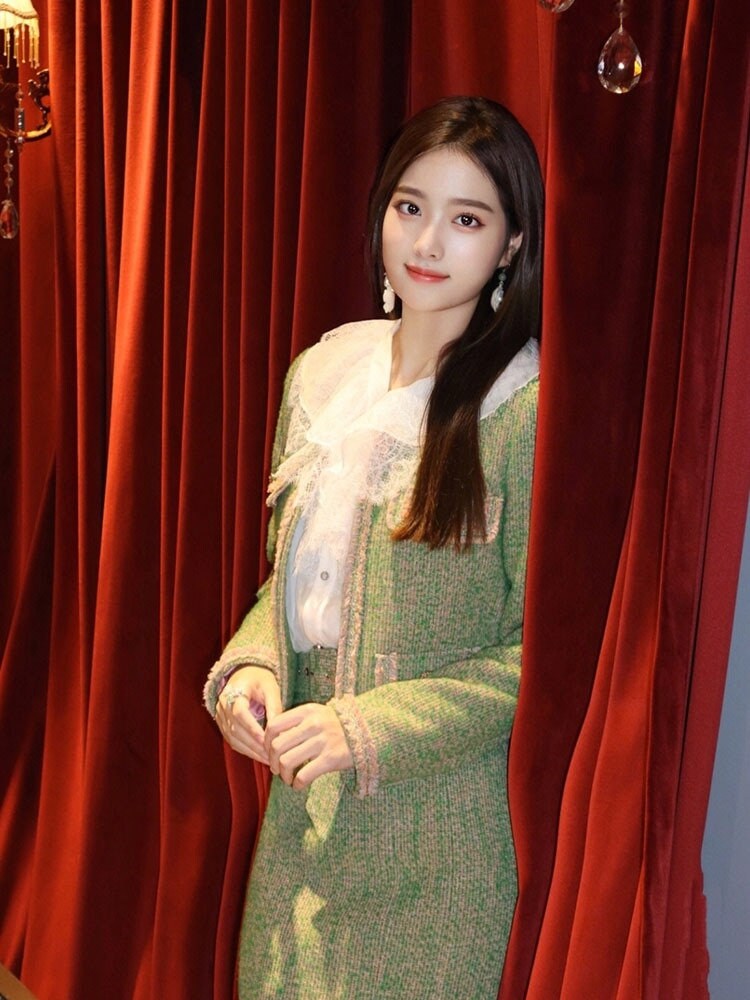 Women's Luxury Tweed Jacket