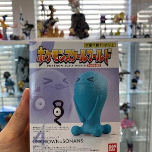 Pokemon Unown Tomy Figure