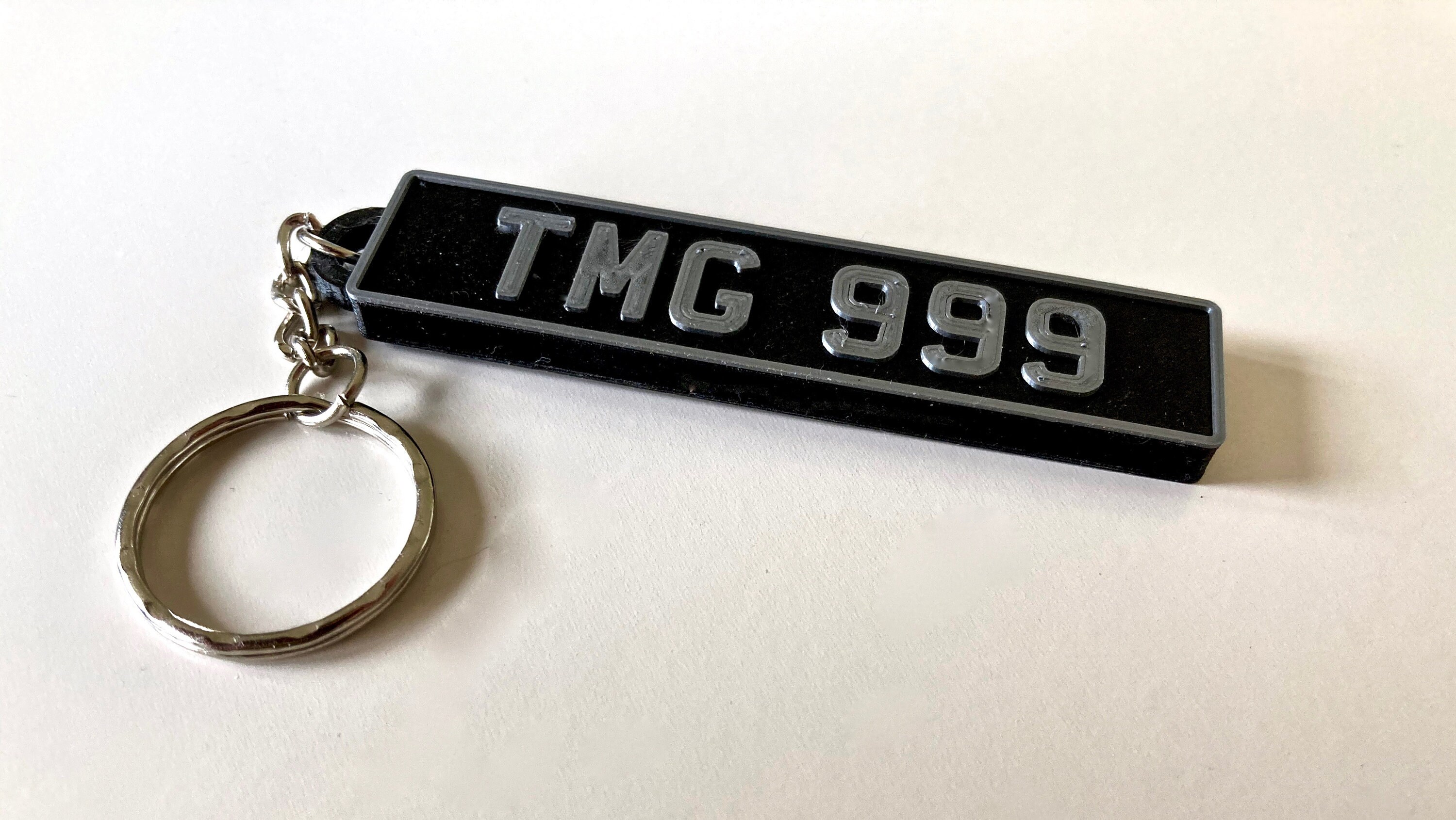 Classic Car Number Plate Keychain personalised gift for him Etsy 日本