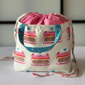 Large retro typewriter print organiser bag with Pockets