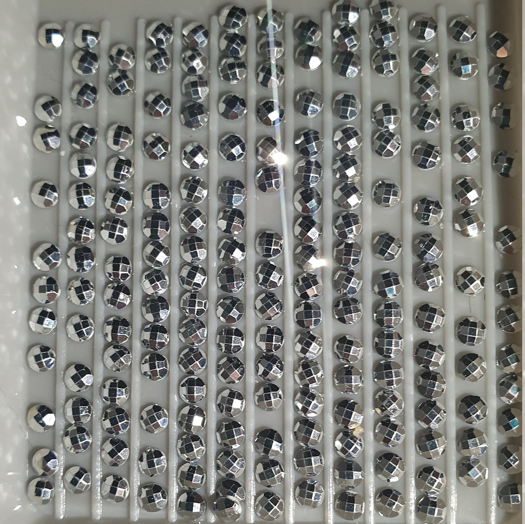 Silver Metallic - Diamond Art Kit - DDC.7005 - Diamond Dotz®