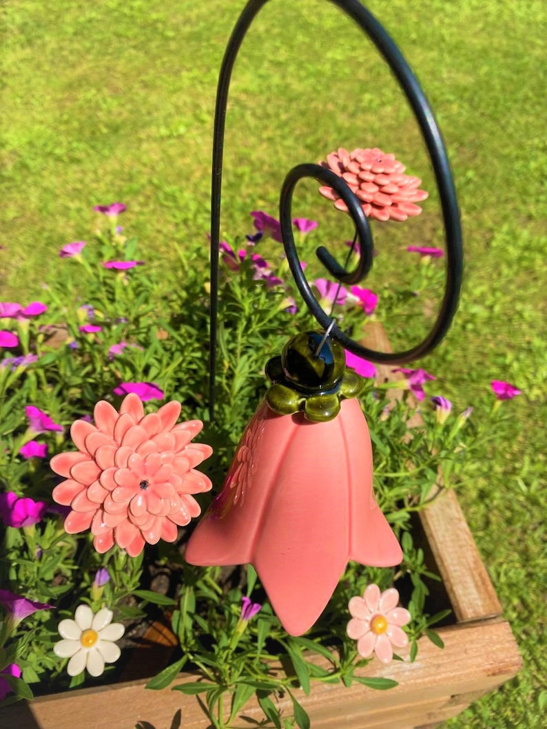Keramik Glockenblume handgefertigte Keramik Blume für Geschenk, Kretaiv Dekoration für Garten und wohnung inkl. mit dem Stiel Bild 8