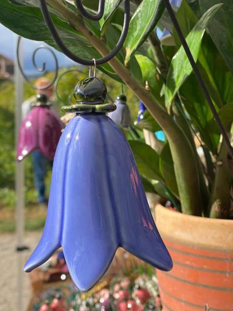 Keramik Glockenblume handgefertigte Keramik Blume für Geschenk, Kretaiv Dekoration für Garten und wohnung inkl. mit dem Stiel Bild 2