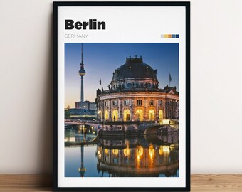 Berlin Reiseplakat - Der Berliner Fernsehturm Reisefotografie Wandkunst - Berlin Kunstdruck - Schwarzweiß Reisegeschenk Kunstdruck