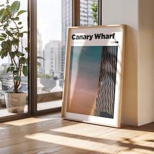 Canary Wharf Travel Poster - Sunset Building Photography Art - Colour/B&W London City Wall Art - Customisable Travel Print - Memory Art Gift