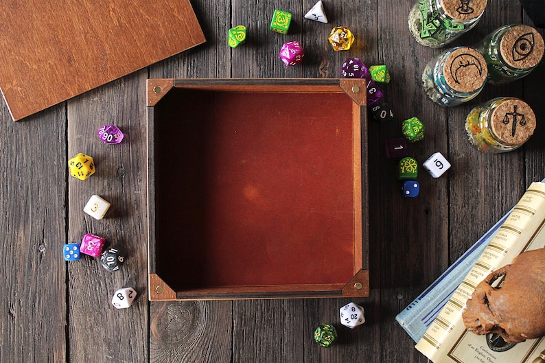 Personalized Wooden Dice Tray with Cover: Engraved Leather RPG Gift Basic tray