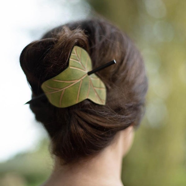 Barrette en cuir fait main feuille de la Lorien Seigneur des Anneaux