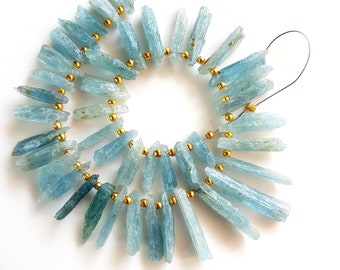 Stokken van paraiba-blauw kyaniet: ruwe edelsteenmineralen (20 stuks)