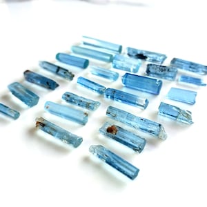 Aquamarine Crystal, Loose Aquamarine Raw, Size 5-15 MM, 100% Natural Aquamarine Crystal, Deep Blue Aquamarine Rough, Gemstone Crystal