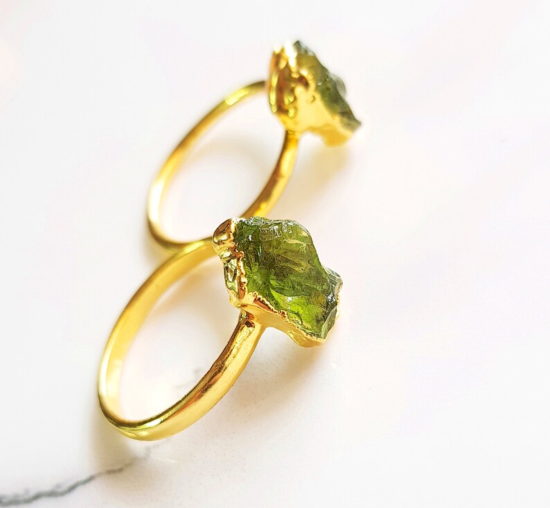 22nd Anniversary Rough Peridot Ring Peridot Stacking Ring,August birthstone ring 7th Natural Green Peridot Raw Gemstone Ring WJ 18