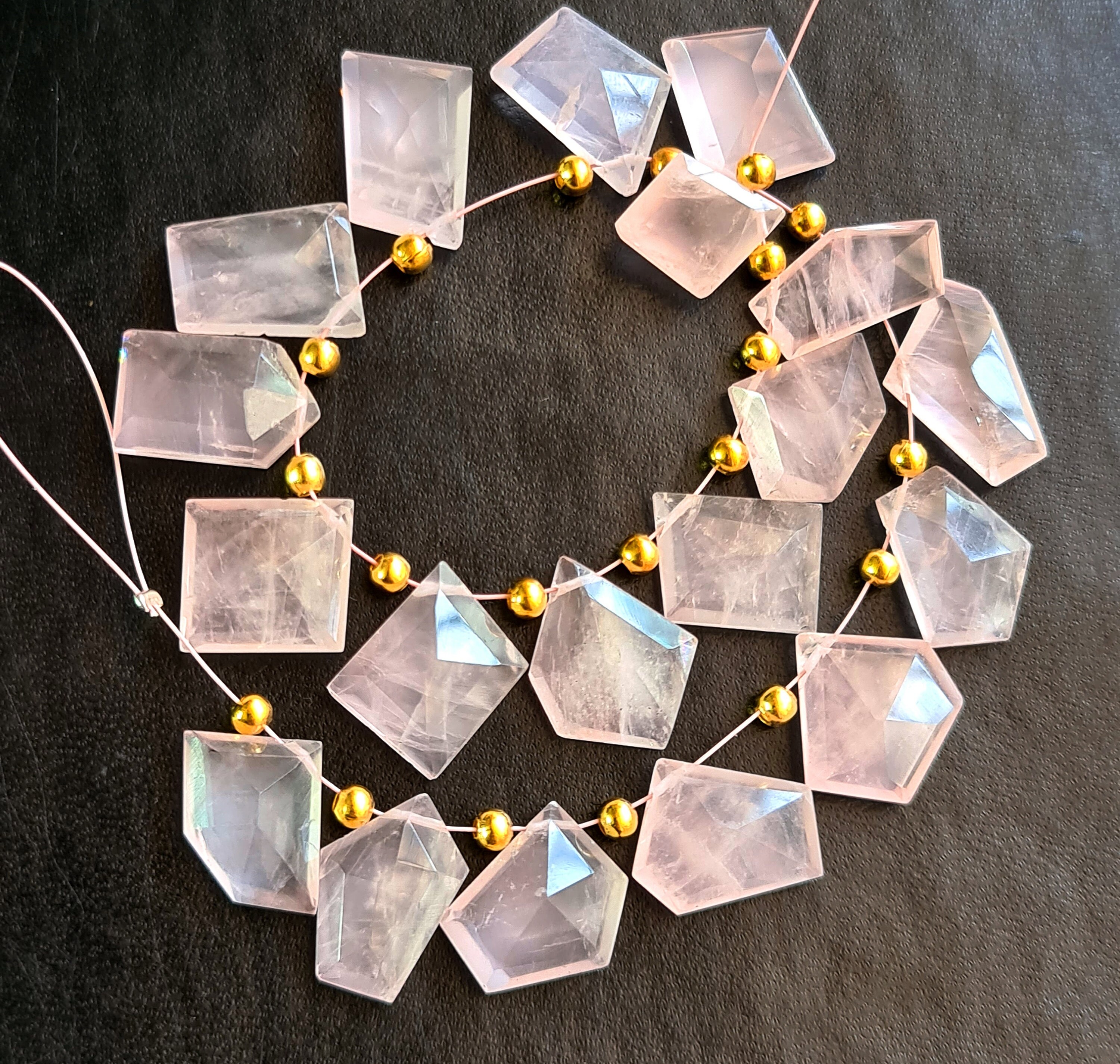 hhkk様　ローズクォーツ　立体　五芒星　ファセットカット　ブリリアントカット hhkk様 ローズクォーツ 立体 五芒星 ファセットカット ブリリアントカット