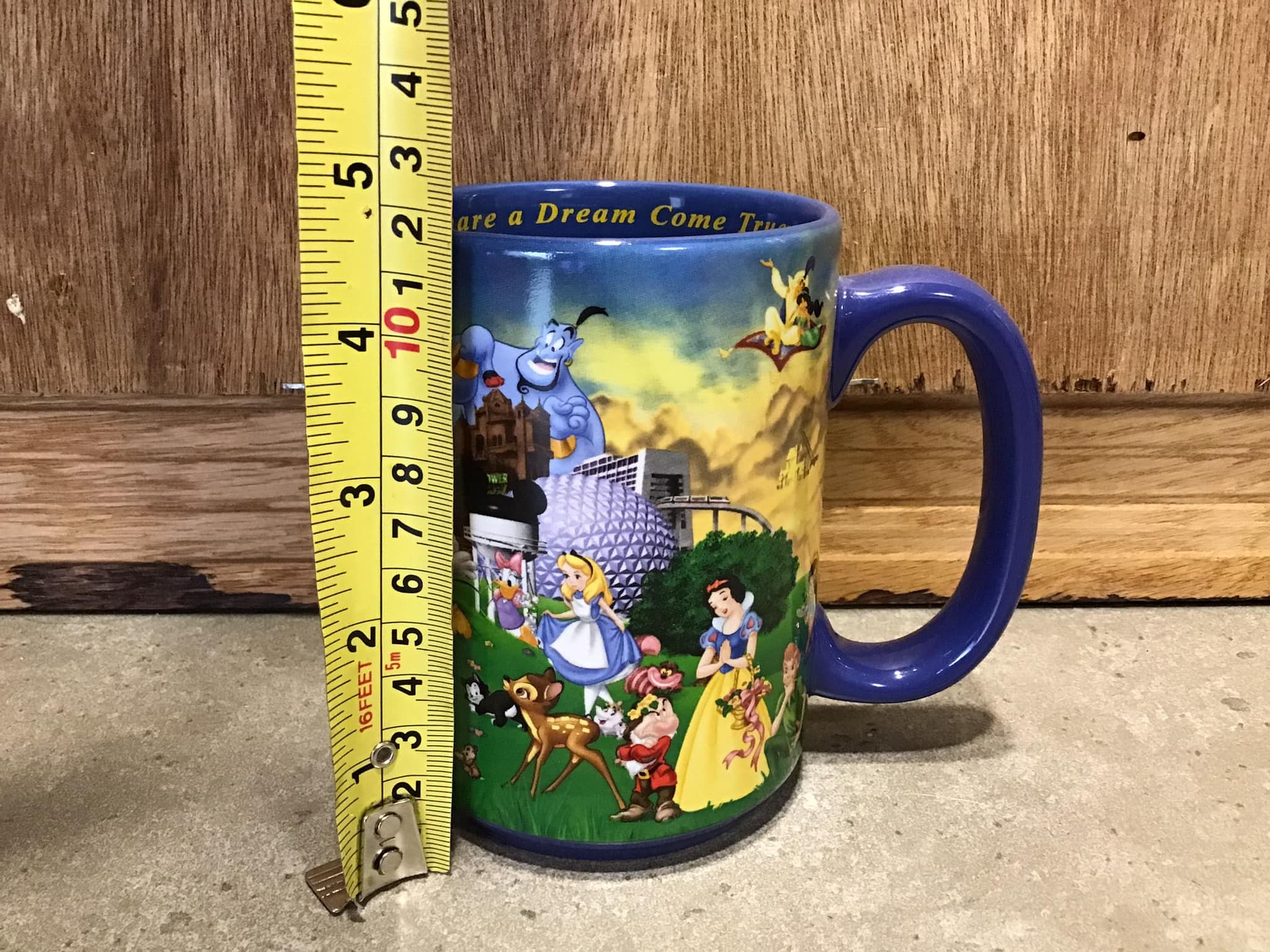 Disney Donald Duck Coffee Mug Cup Disney Green Multi-Color