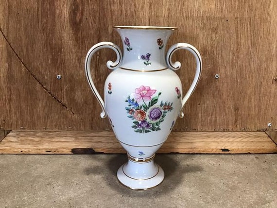 Vintage Hollohaza 1831 Hungary Vase Porcelain Pink and Vintage Hollohaza 1831 Hungary Vase Porcelain Pink and