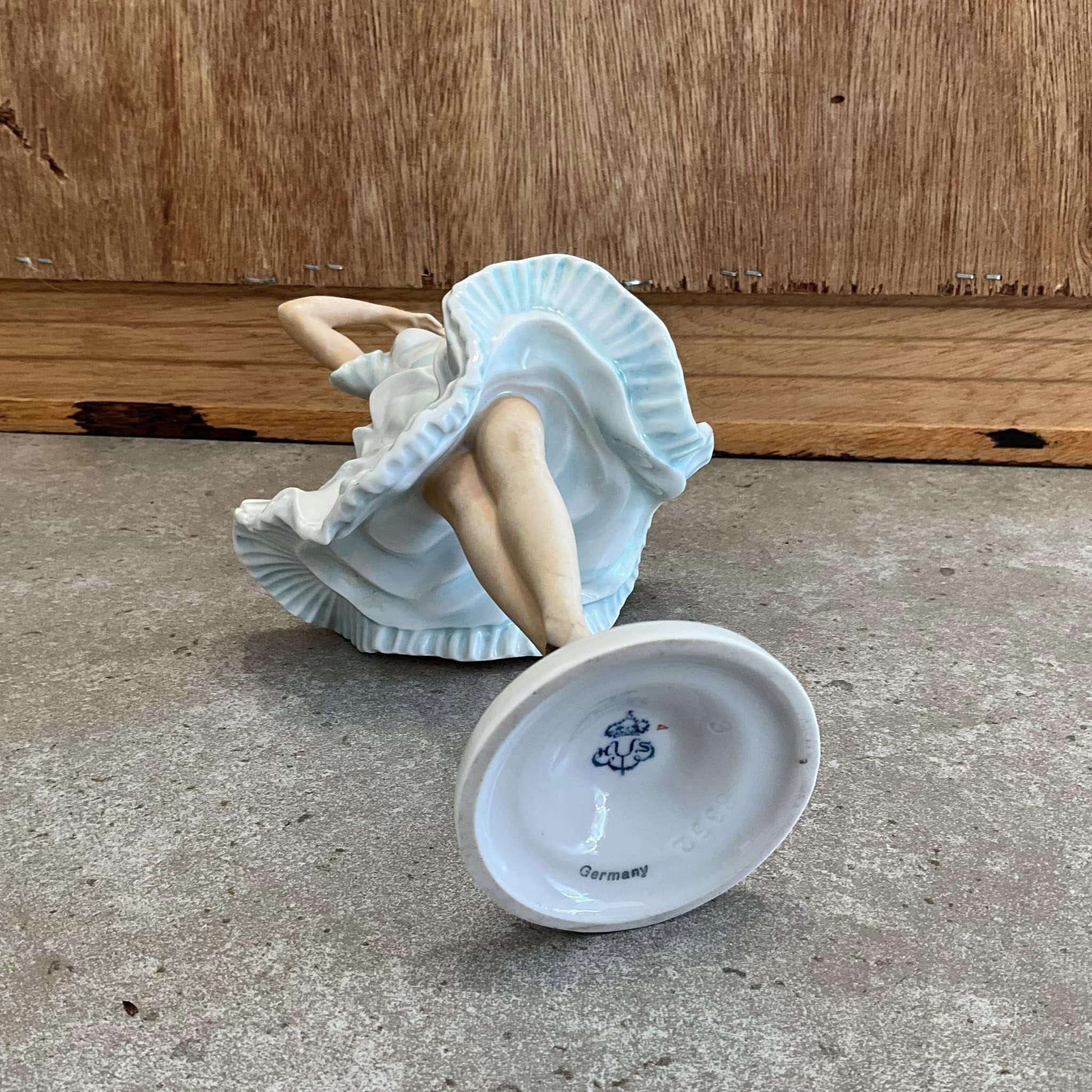 ヴィンテージ Unterweißbach 磁器バレリーナ置物、ドイツ製 - Etsy 日本
