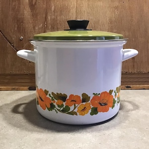 Vintage Enamel Cooking Pot w/ Lid Orange Flowers Stockpot Cookware Casserole Enamelware Boho Kitchen Ovenware Made in Austria