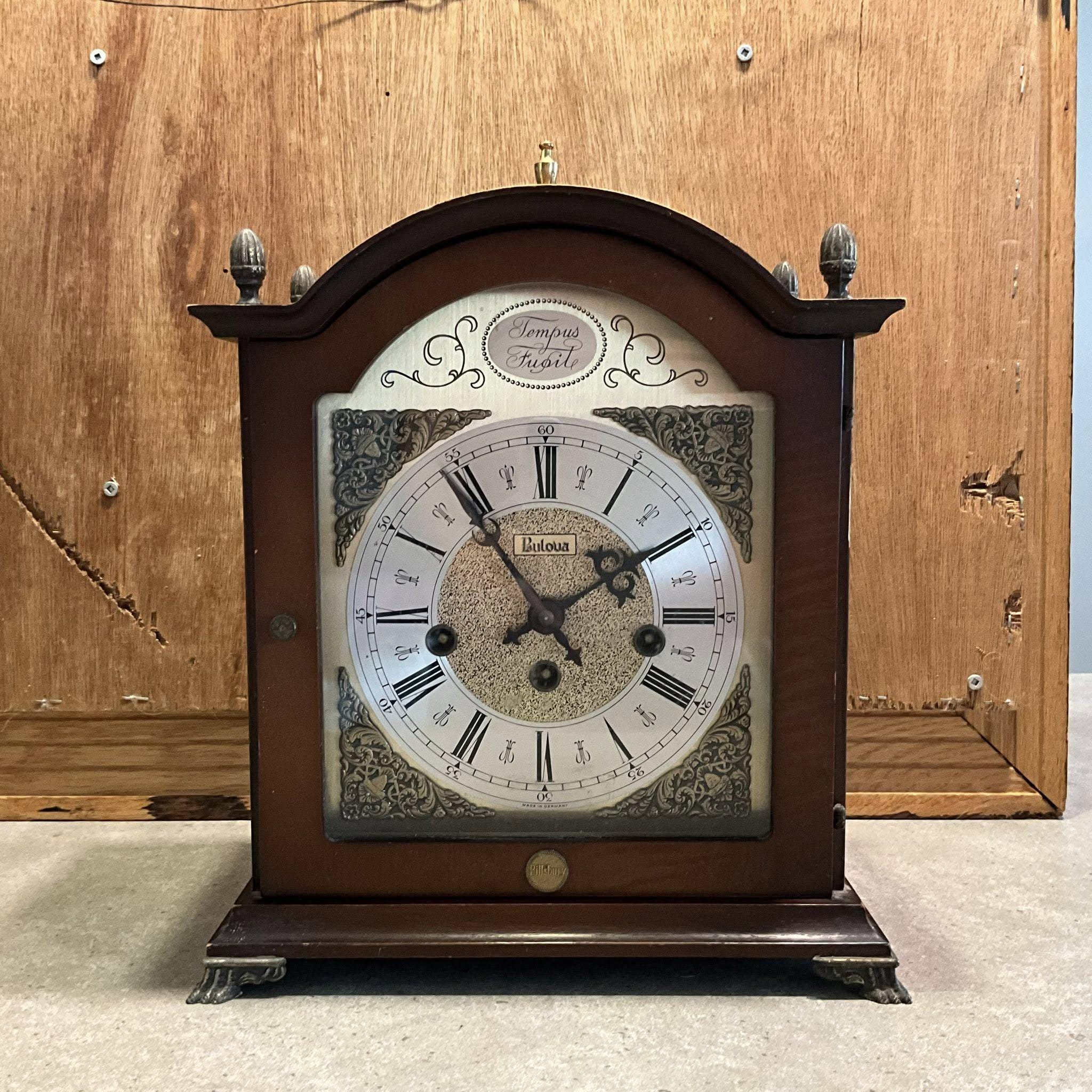 bulova ウエストミンスター　アンティーク　置時計 Bulova Tempus Fugit Westminster Chime Mantel Clock