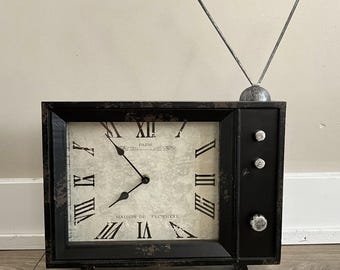 Retro TV Clock, Distressed Metal Look Tabletop Decor, Industrial Farmhouse Style