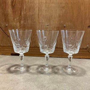 Vintage Pinwheel Old Fashion Glass, Wine Glasses, Vintage Barware, Crystal Drinkware.