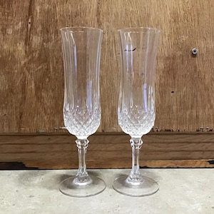 Vintage Set of 2 &#39;Longchamp&#39; crystal champagne flute glasses , Longchamp Cut Fluted Champagne Glasses