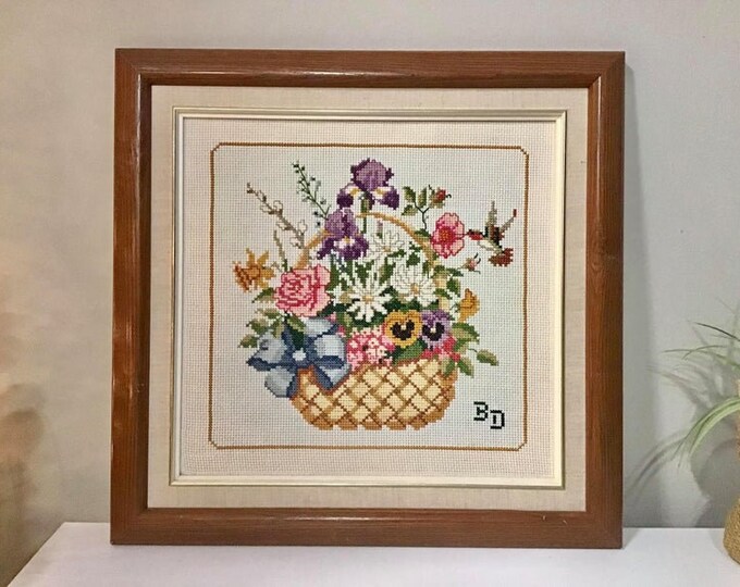 Vintage Crewel Embroidery Floral Flower Yarn Art Picture Wall Hanging ...