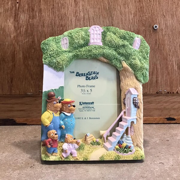 3D Picture Frame Photo Easel Back The Berenstain Bears Family Tree House 3.5" x 5" Gift Idea