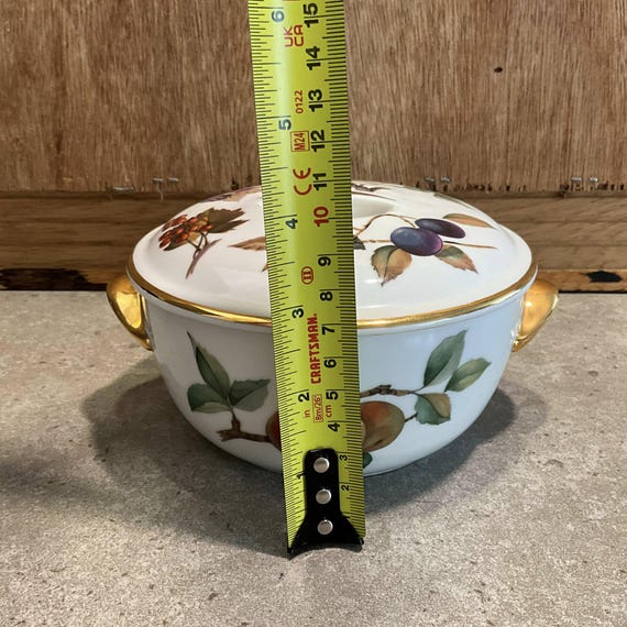 ヴィンテージ ロイヤルウースター 耐火蓋付きキャセロール フルーツ柄