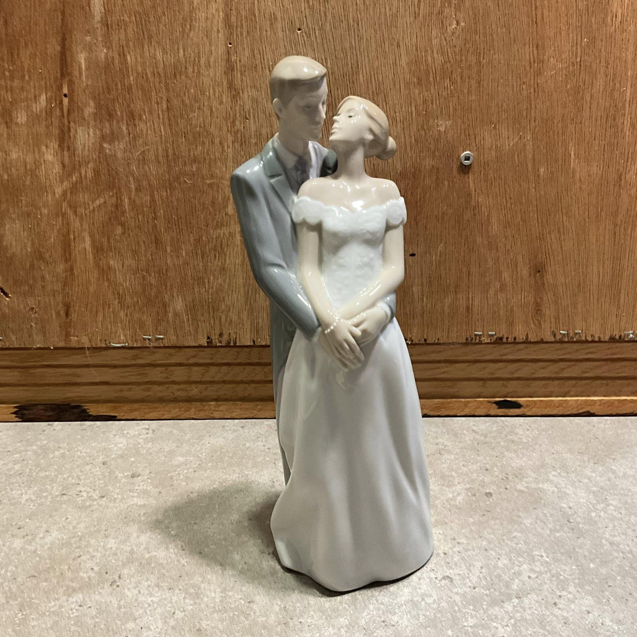 Bride & Groom Lladro - Etsy