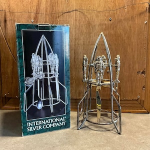 Vintage Versilberte Astronaut Lenker 4-er Set auf Stend *International Silver Co*