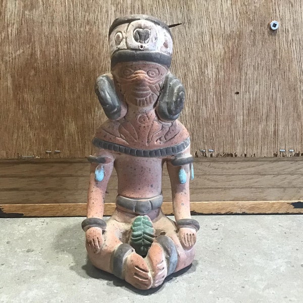 Figure précolombienne Statue d’argile aztèque maya Figurine inca Effigie ancienne