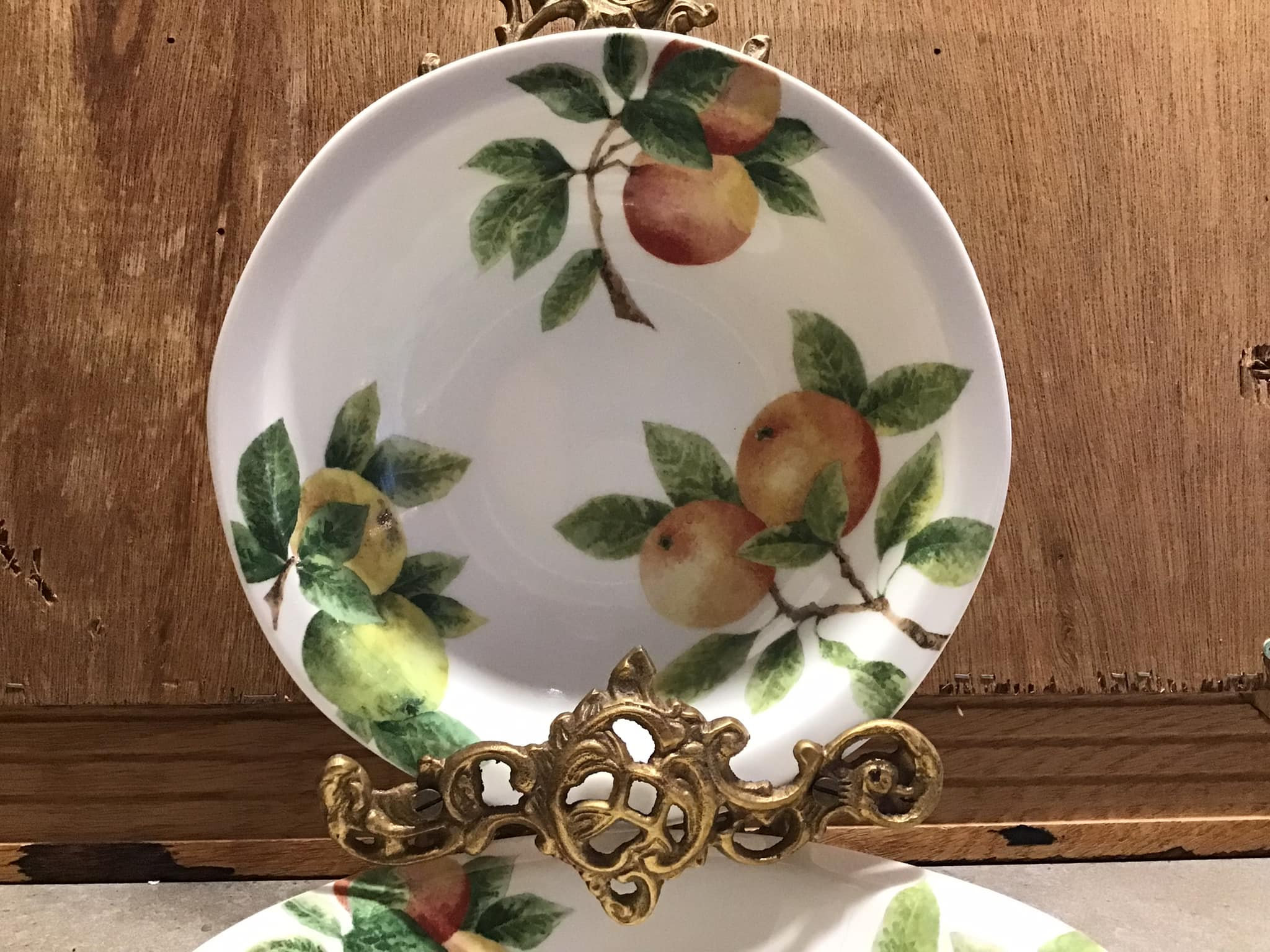 【希少】ロイヤルドルトン　コテージレーンシリーズ　紫陽花　プレートペア il_fullxfull.4172524986_kwbj.jpg