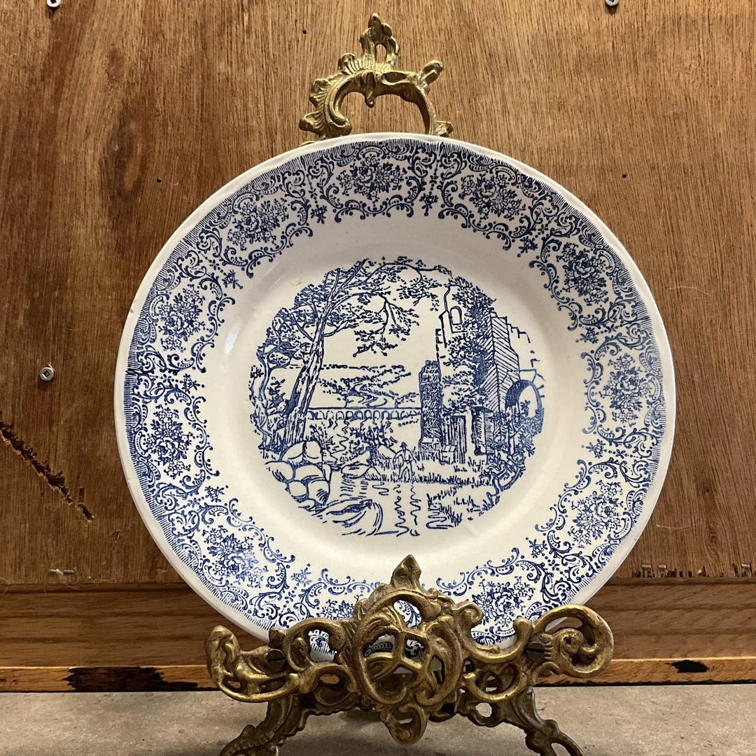 青と白の風景画 36cm皿 il_1080xN.6447530819_dudu.jpg