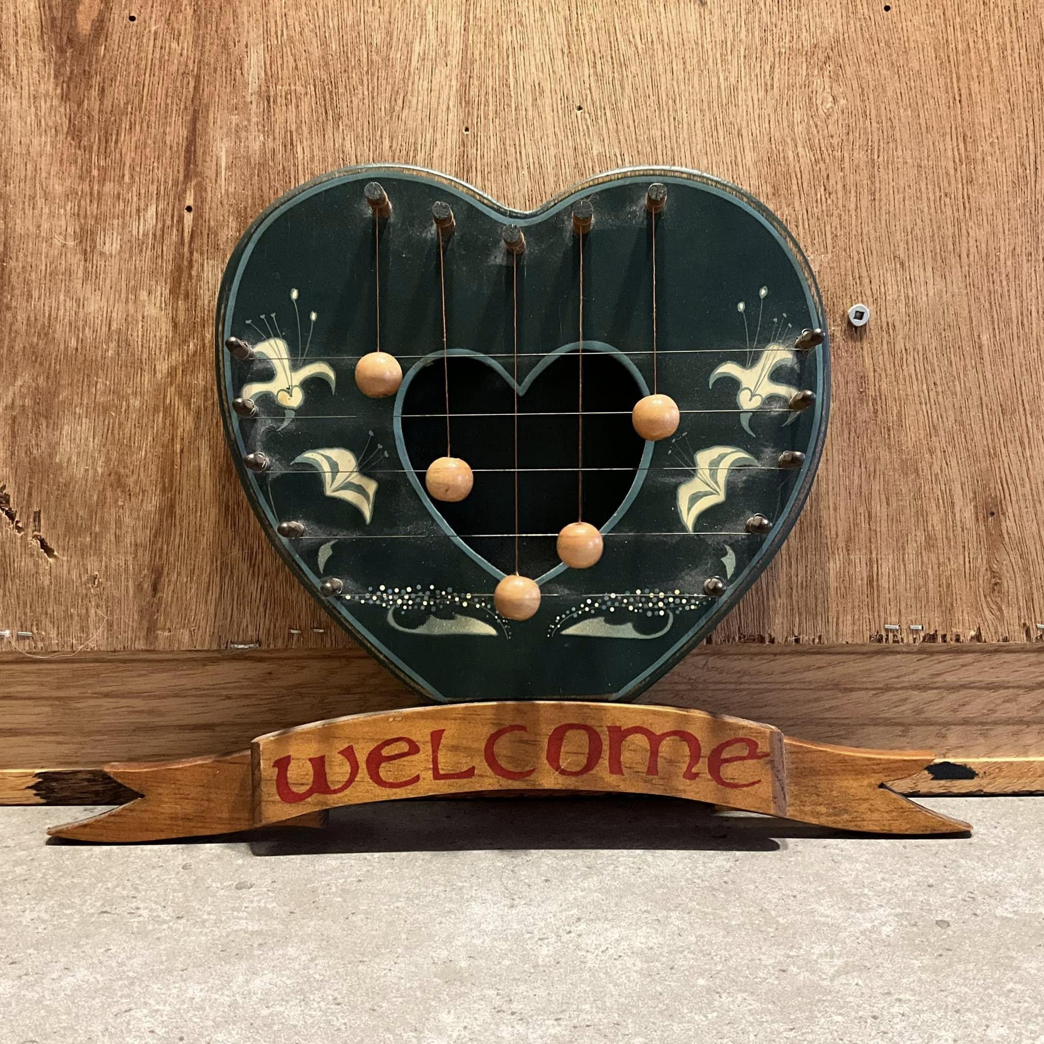 Vintage Wooden Heart Door Harp: Tole Folk Art Welcome Chime - Etsy