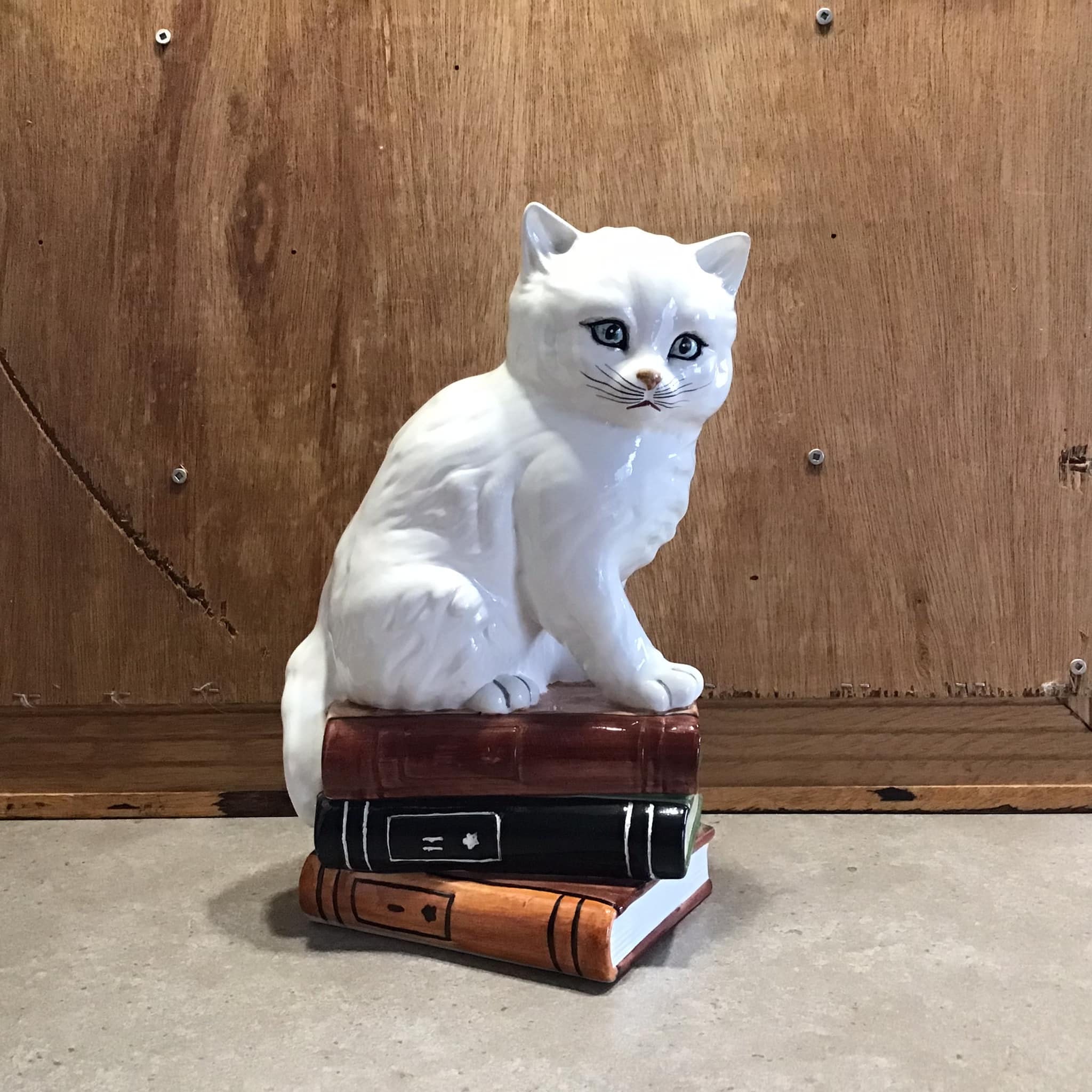 Vintage Ceramic PERSIAN CAT White Blue Eyes Sitting on Books Made