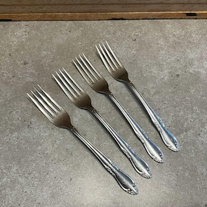 4 Vintage Oneida Stainless Forks Made in Canada