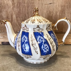 Vintage Sadler theepot Engels China ivoor koningsblauw