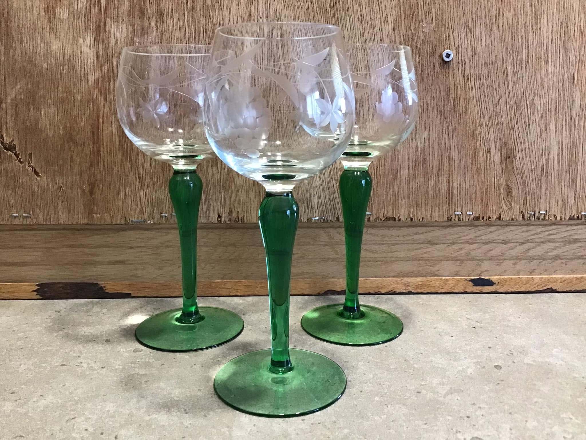 German green stem wine glasses - Etsy 日本
