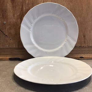 2 Villeroy & Boch Dinner Plates Made in Luxembourg