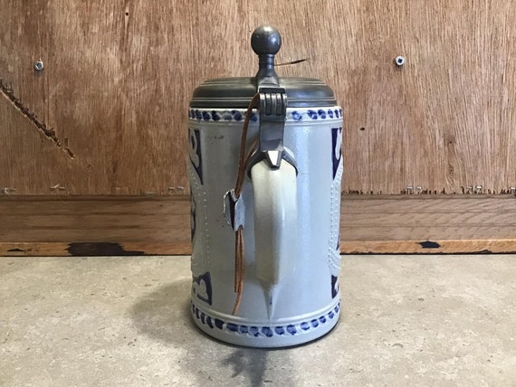 ゲルツ社製ドイツビールジョッキ：蓋付きジンマグ、花柄 - Etsy 日本
