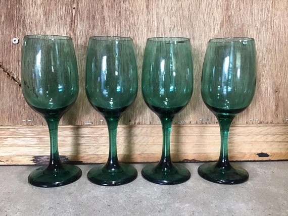 4 Libbey Green Wine Glasses Set of 4 Emerald Green Wine Glasses Green  Libbey Glass Retro Wine Goblets 80s Glassware 