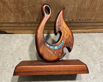 Vintage Maori Wooden Fish Hook Statue, Hei Matau Sculpture with Paua Shell Inlay, New Zealand Tribal Art, Nautical Wood Decor